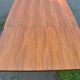 Table scandinave