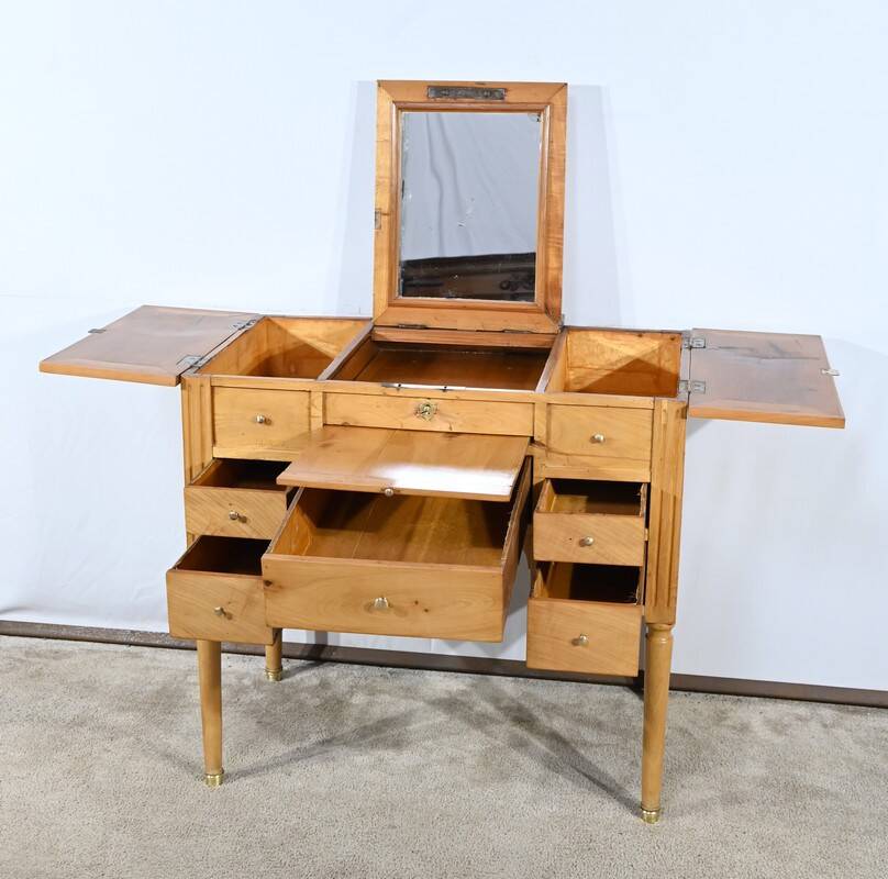 Small Dressing Table in Solid Cherry, Louis XVI Period – Late 18th Century