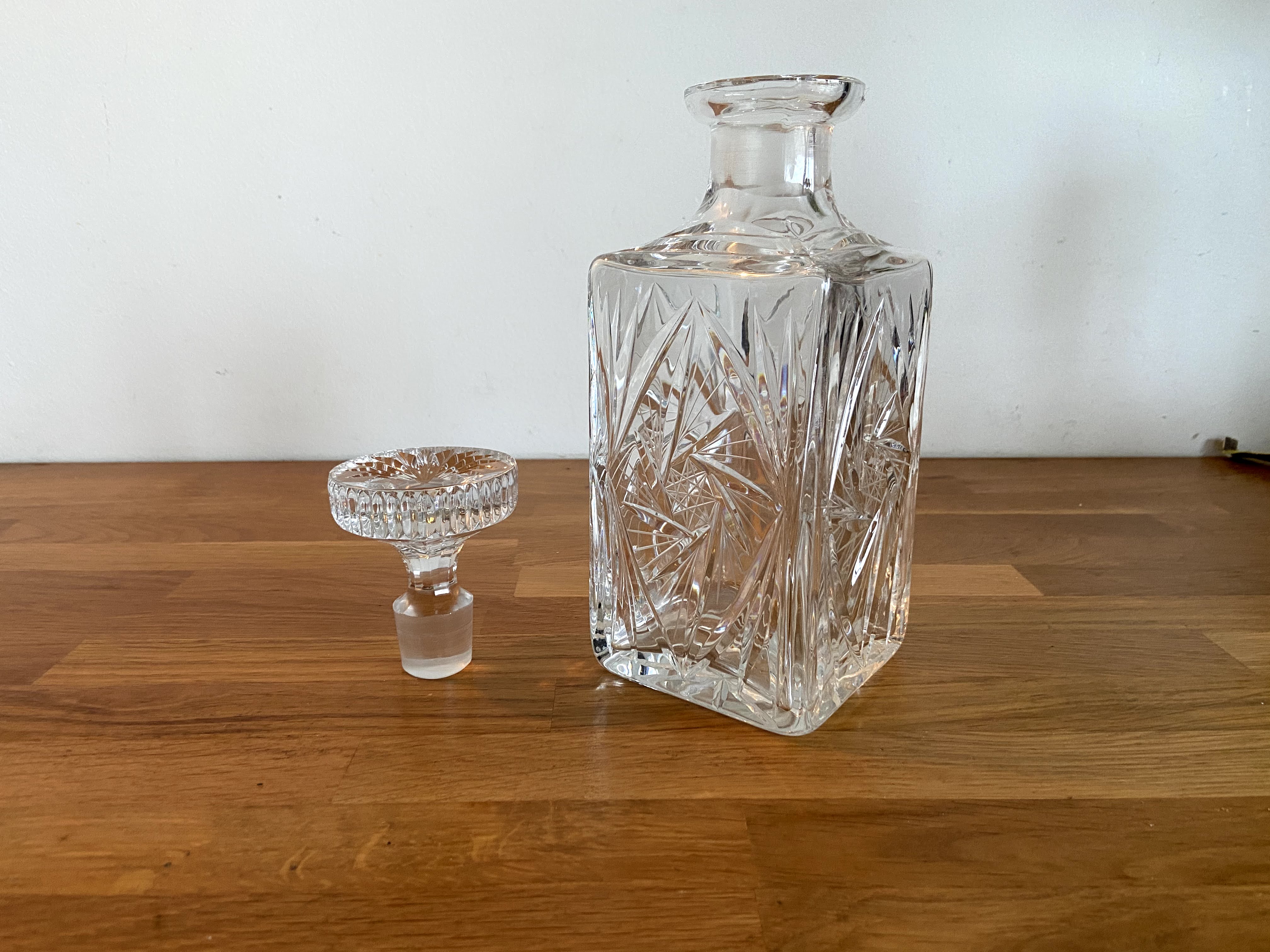 Chiseled whisky carafe