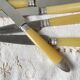 12 couteaux vintage bakélite Inox Pradel