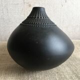 "Pollo" vase designed for the porcelain maker Rosenthal by Tapio Wirkkala (1970s)