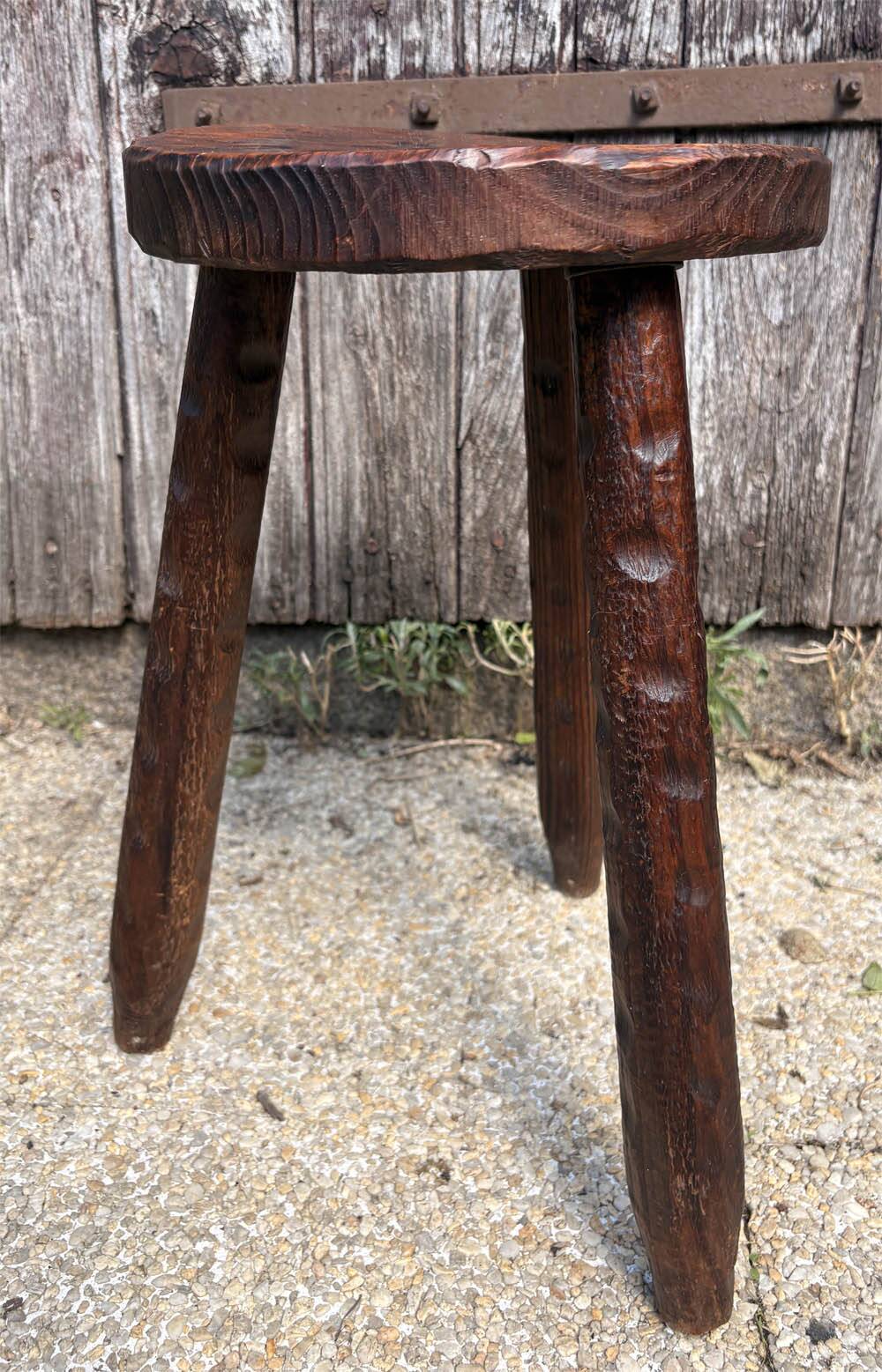 Rustic Tripod Stool in Solid Wood, Brutalist Style, Early 20th Century