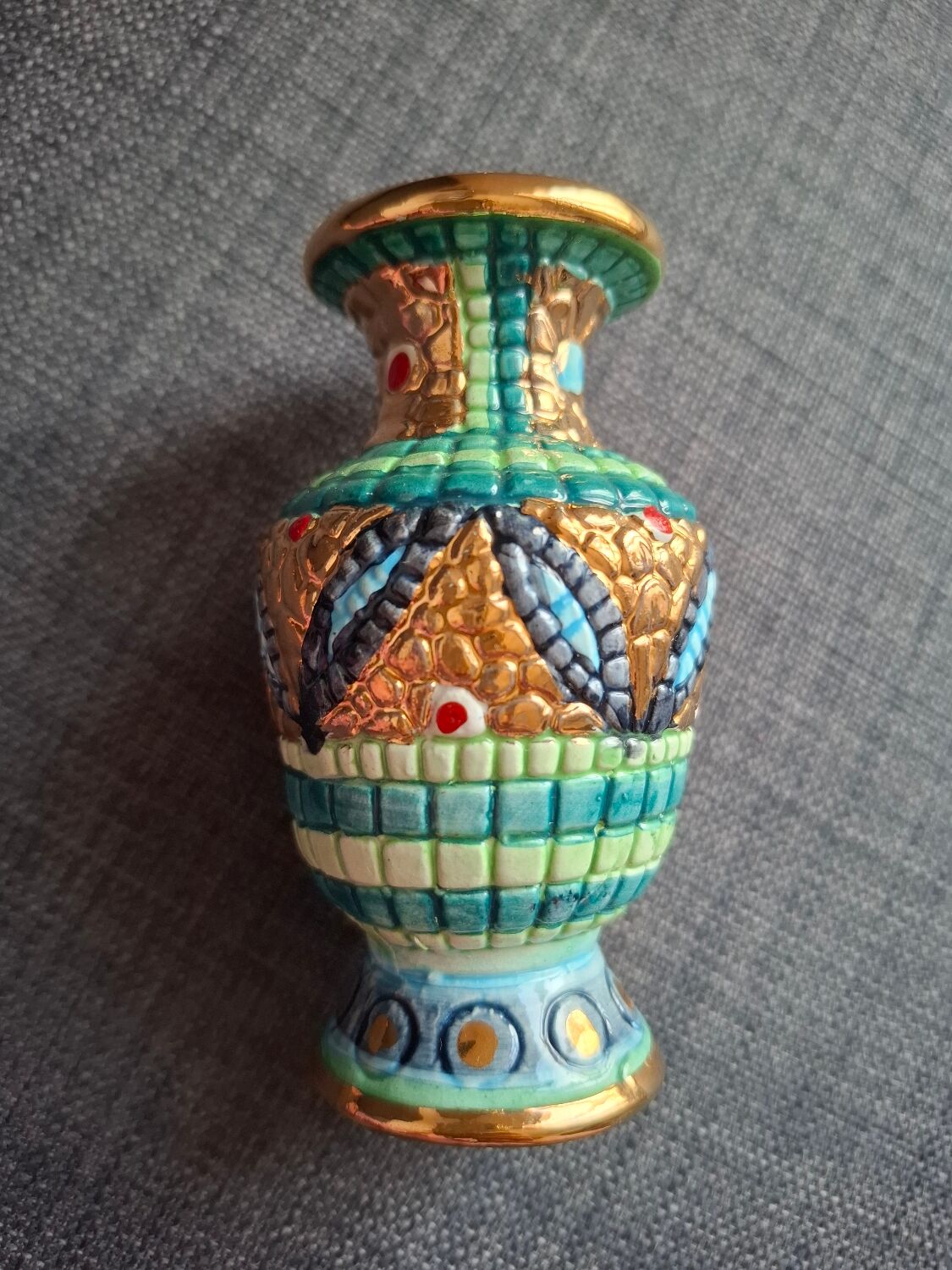 Ceramic vase