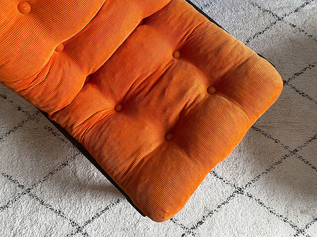 Ribbed velvet heater