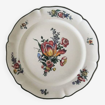 15 Anciennes Assiettes Plates en Faïence Villeroy & Boch – 1562 – Tulipe