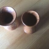 2 sandstone vases