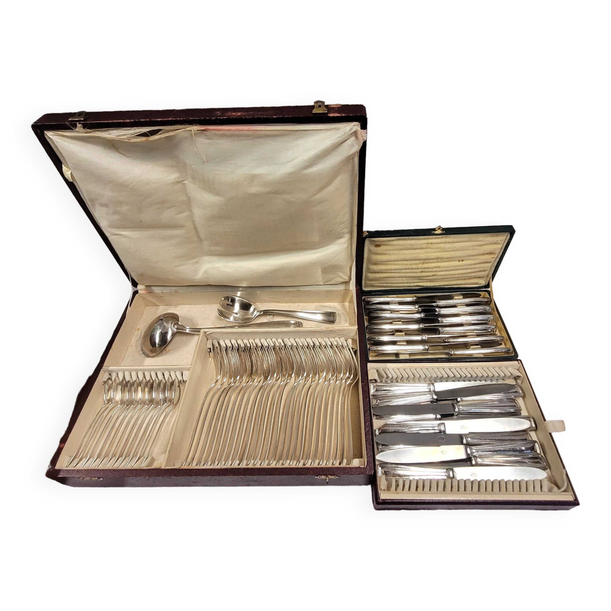 Silver plated cutlery set, Fionnet François, mid-20th century, 149 pieces with boxes