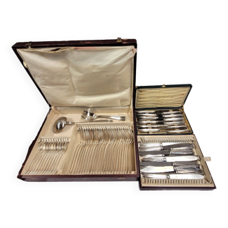 Silver plated cutlery set, Fionnet François, mid-20th century, 149 pieces with boxes