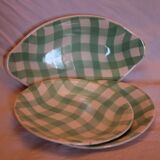 Set dessert plates and ravier
