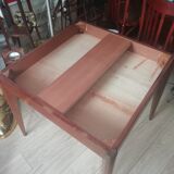 Dining room table