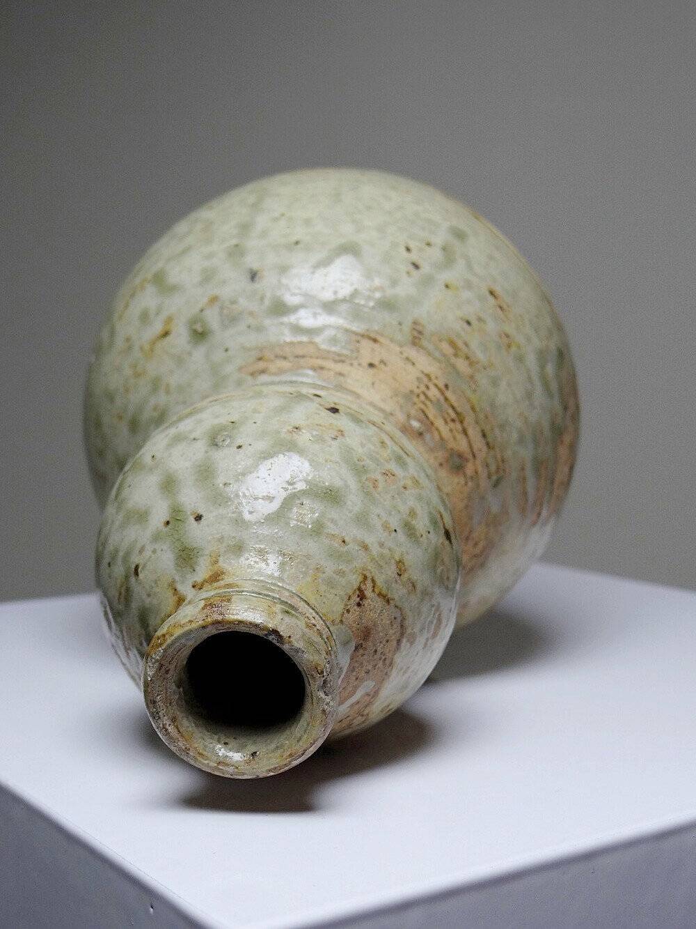 Small double sake ceramic flask from Iga, vintage/antique collection.