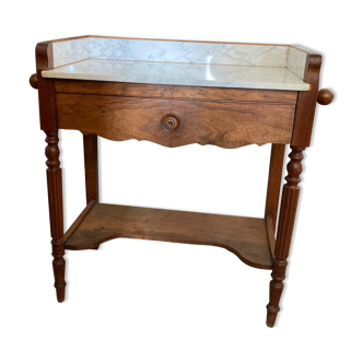 Toilet table