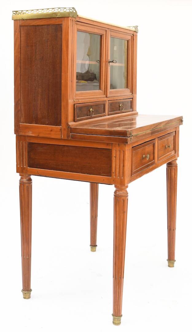 Bureau bonheur du jour