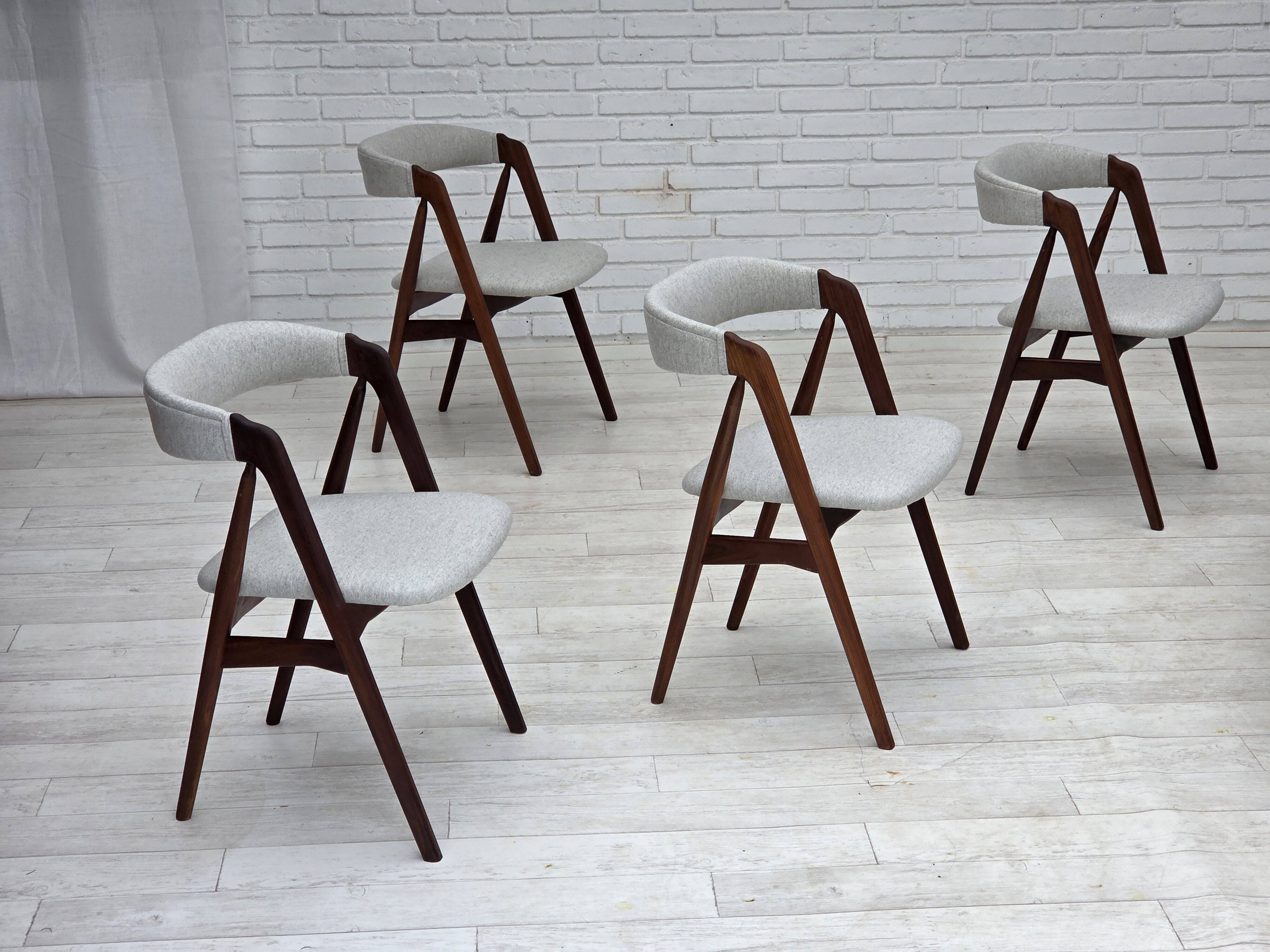 Années 1960, design danois par Th.Harlev, modèle 205, ensemble de 4 chaises rembourrées