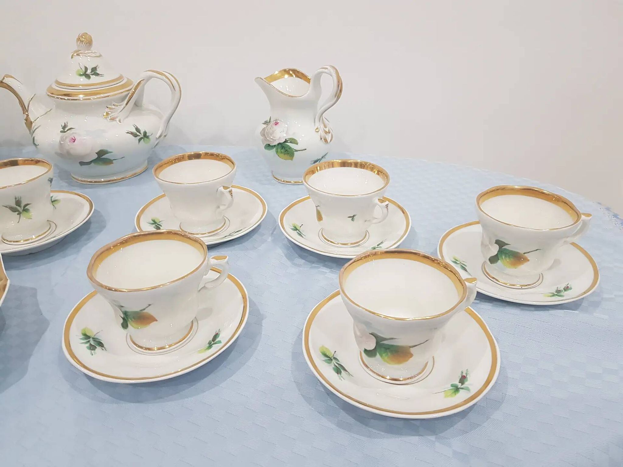 Service à café, porcelaine blanche avec dorure, KPM, Allemagne, 19e siècle