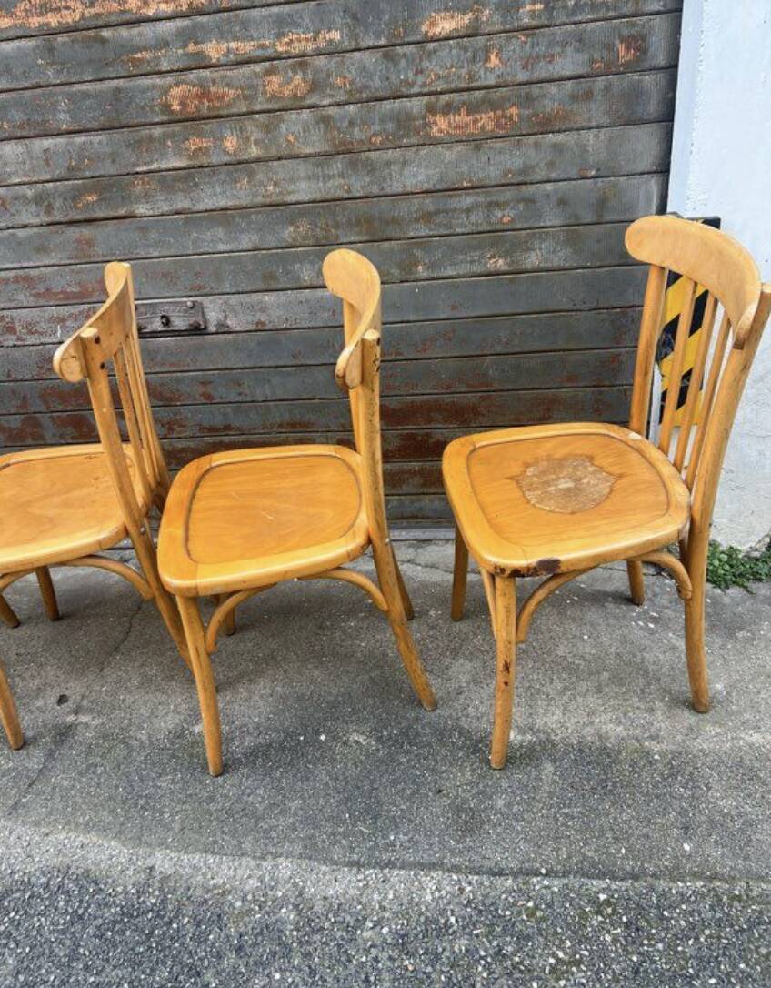 (Lot) 5 stamped Lutherma chairs (light oak)