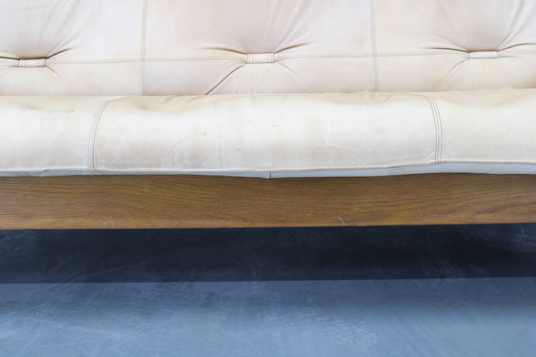 1960s Oak Scandinavian 3-Seater Sofa in Fine Leather Upholstery