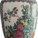 Chinese porcelain vase
