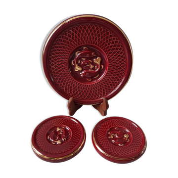 Set of bottle coasters and art deco flat 30s