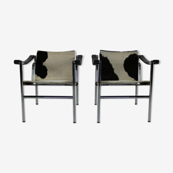Ensemble de deux fauteuils Cassina LC1 de Le Corbusier