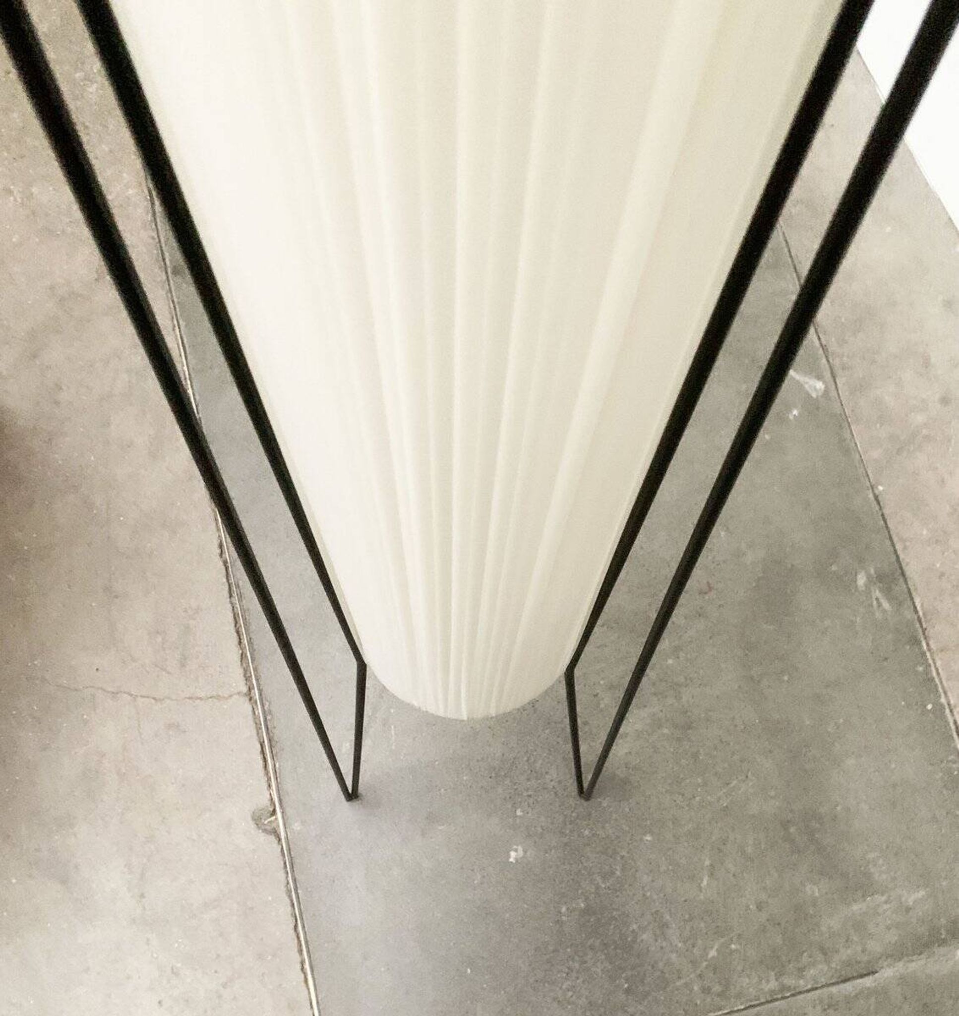 Mid-century German minimalist floor lamp by Hesse Leuchten, 1960s.