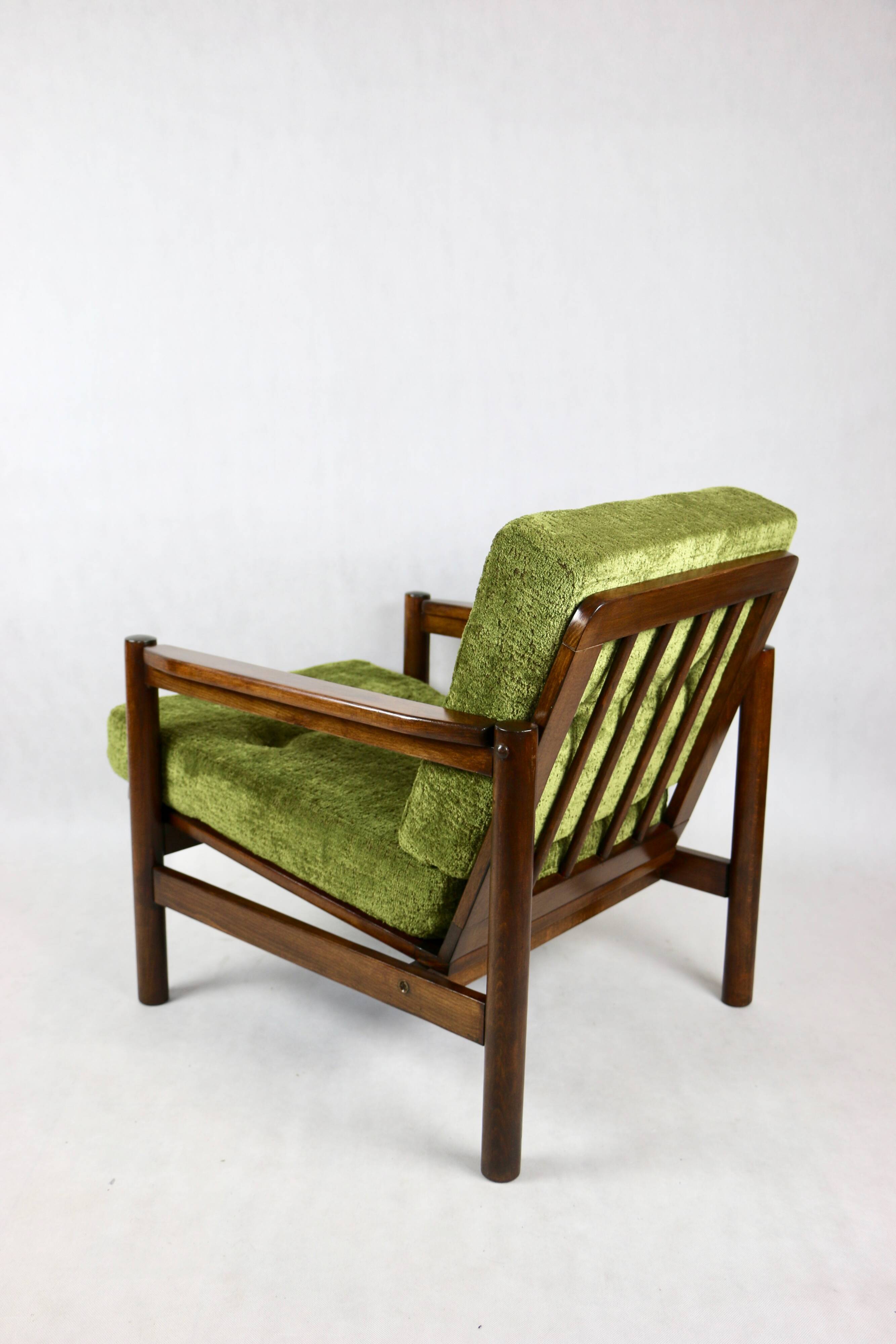 Vintage armchair in green olive, 1970s