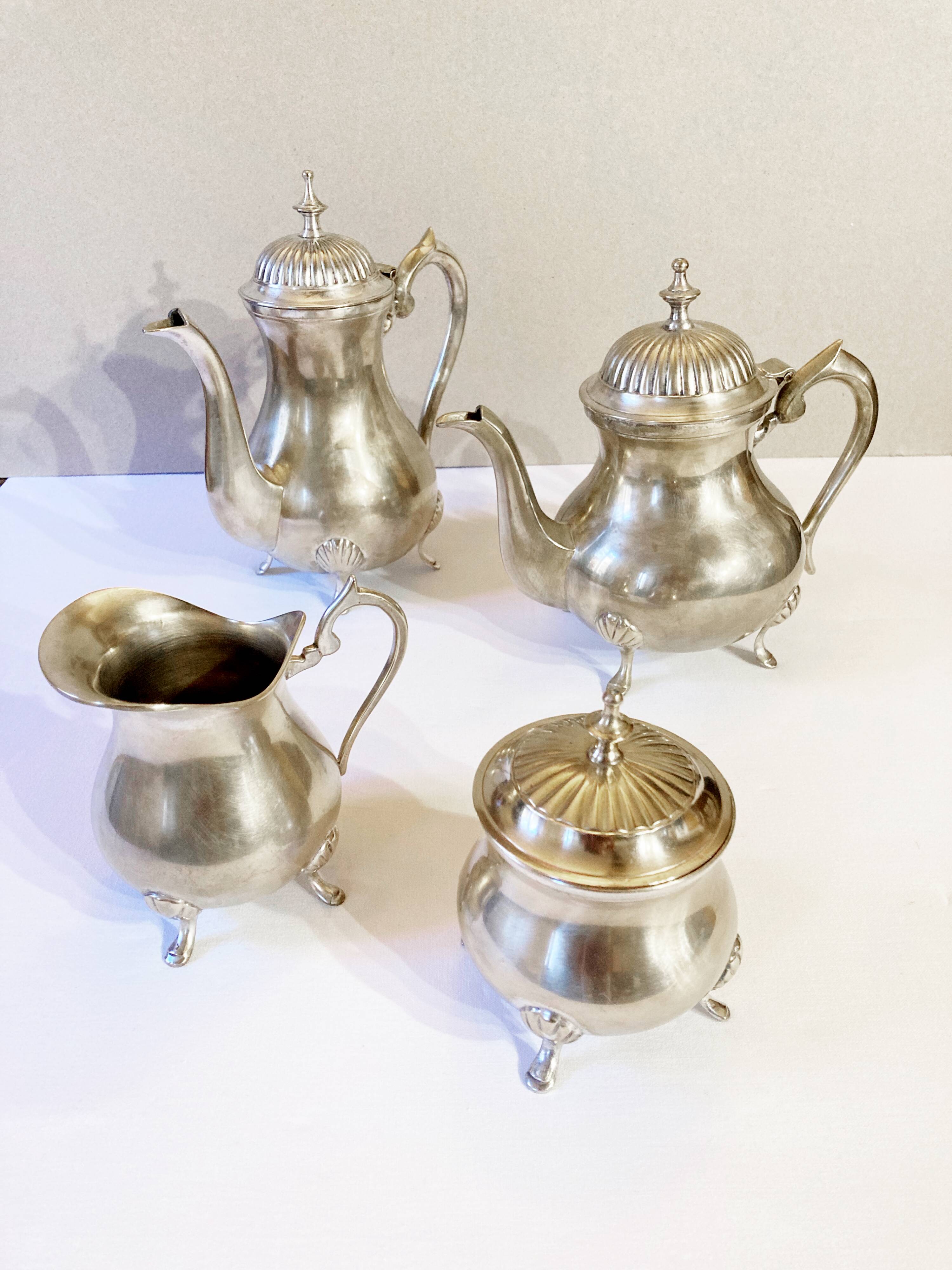 Bronze tea and coffee service, hallmarked EPNS, England, late 19th century