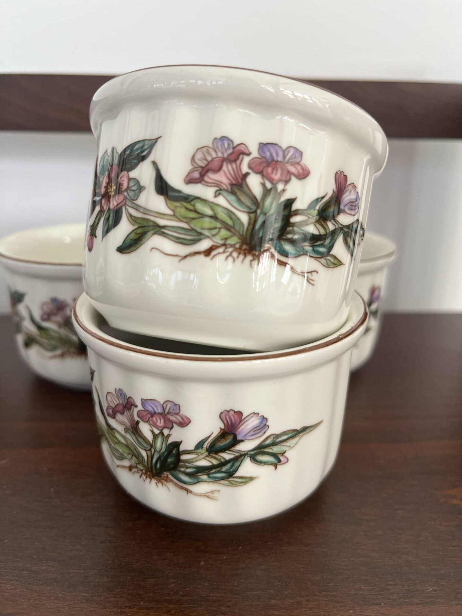 Set of 6 Villeroy and Boch ramekins