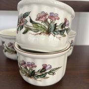 Set of 6 Villeroy and Boch ramekins