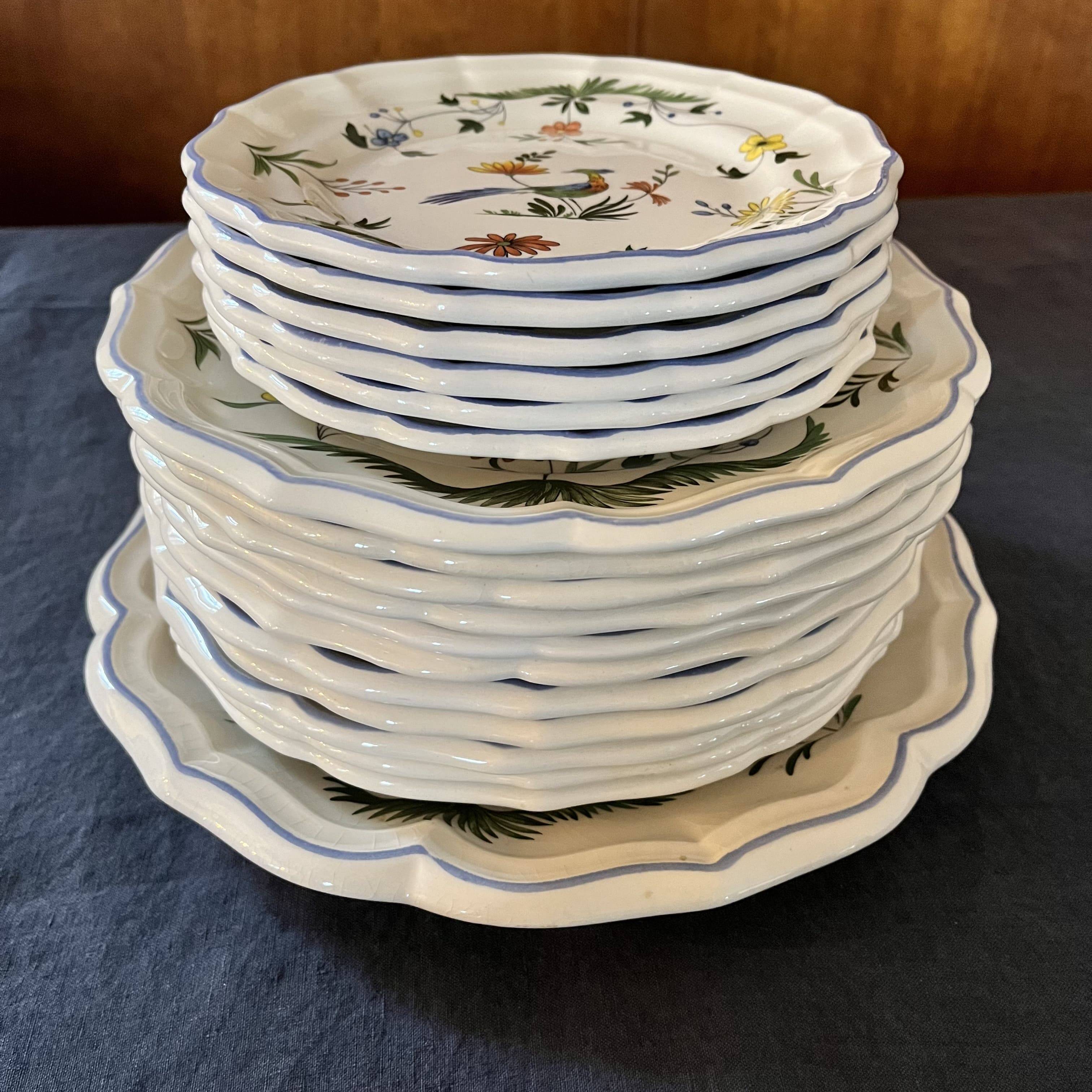 Gien 18 Piece Dinnerware Set