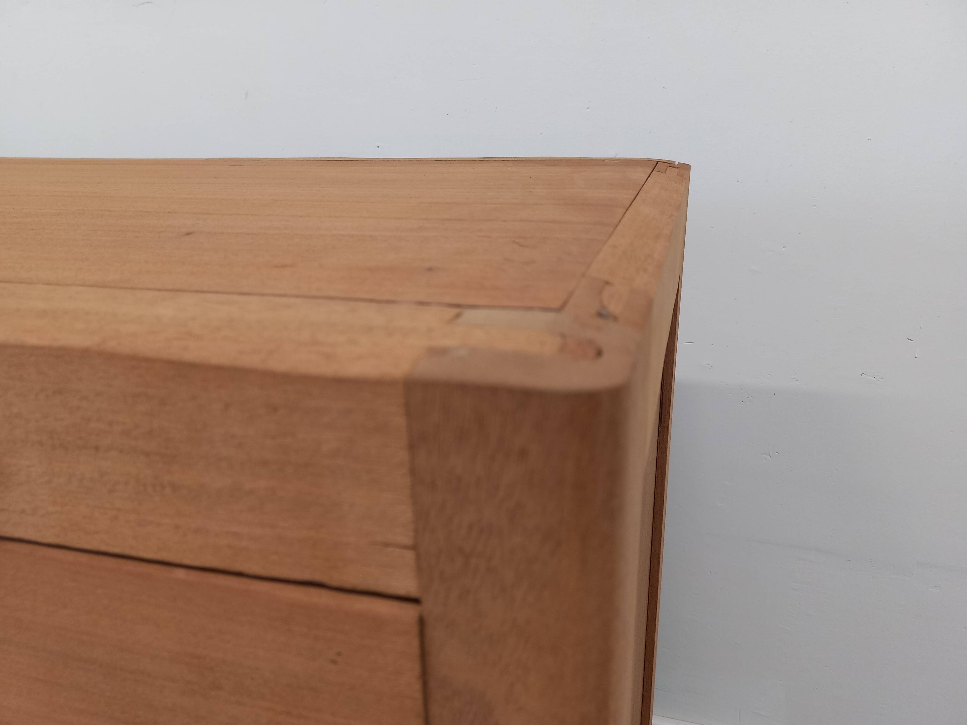 Meuble à tiroirs art déco