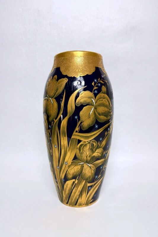 Lucien Michelaud, Limoges, large blue porcelain vase from the kiln with iris decoration.