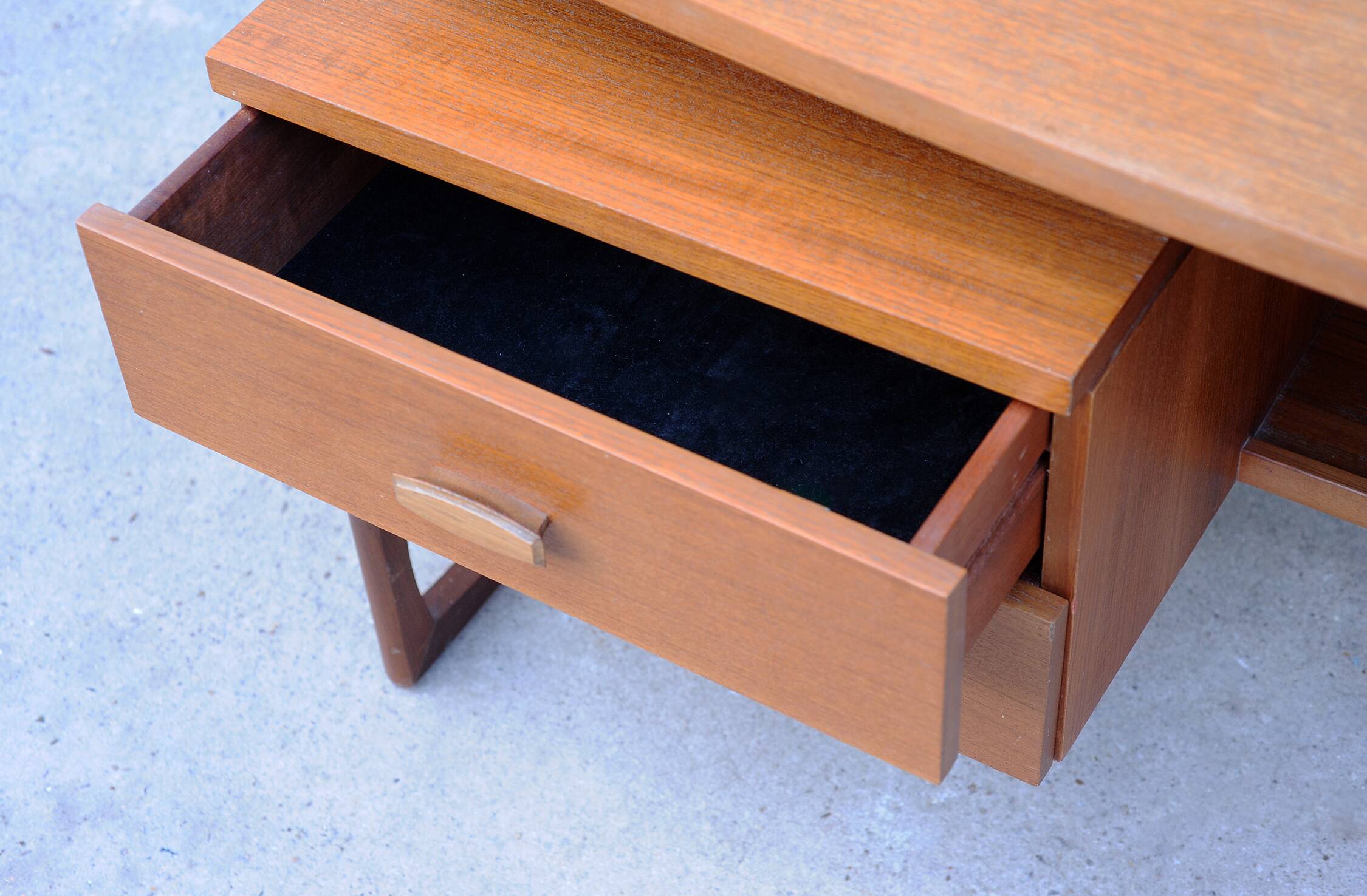 Bureau G-Plan 1950