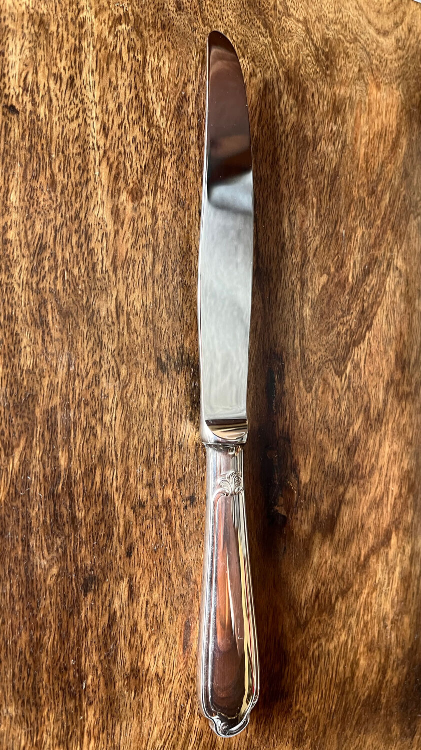 Set of 4 Christofle Pompadour knives