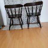 2 chaises modèle Western Yugoslavia Killer Z4