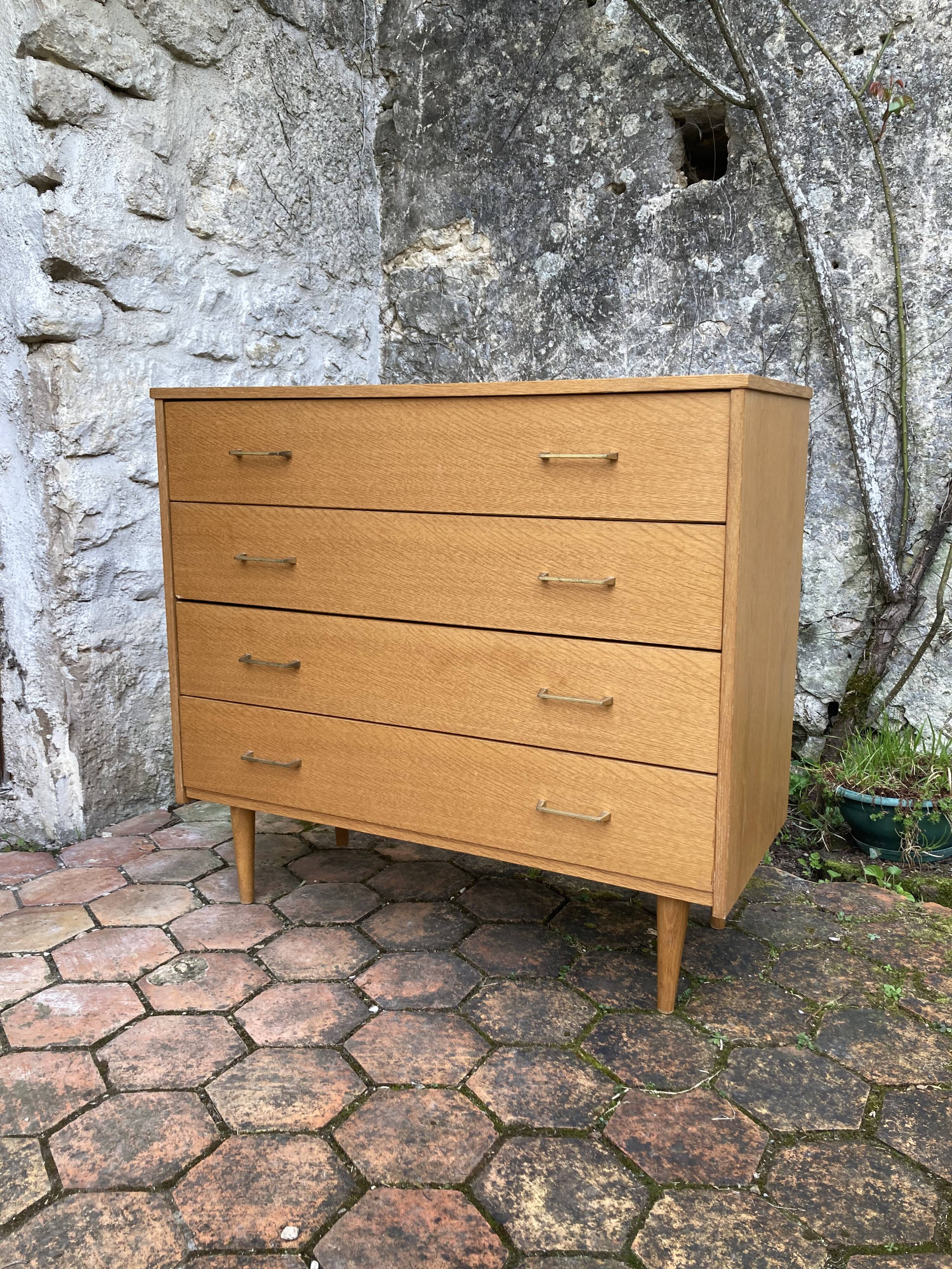 Vintage chest of drawers