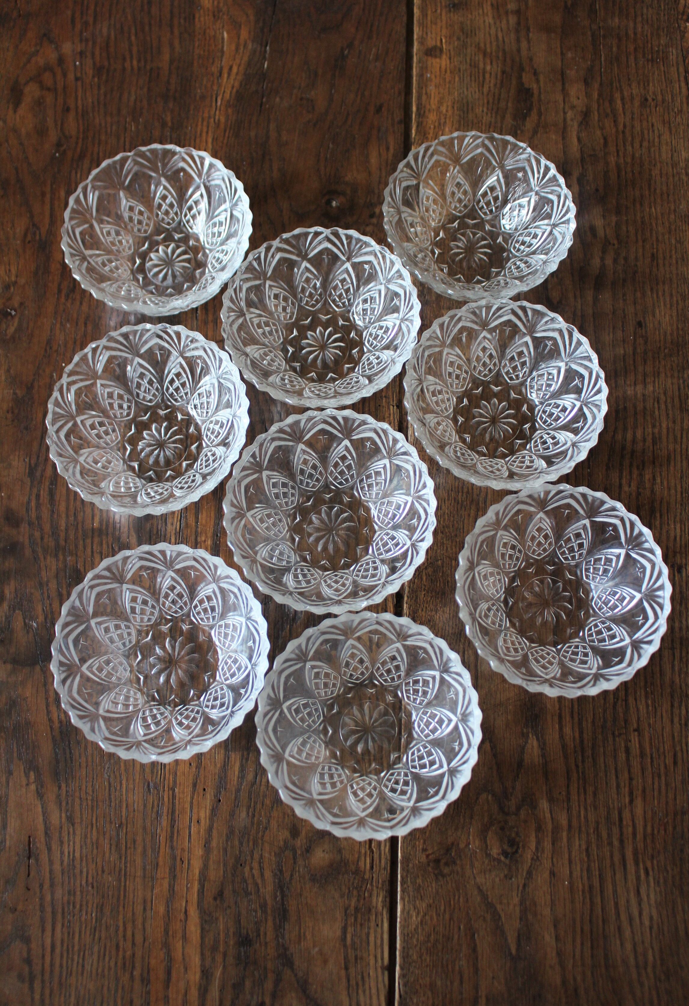 Lot 9 coupelles bols verre ciselé transparent vintage