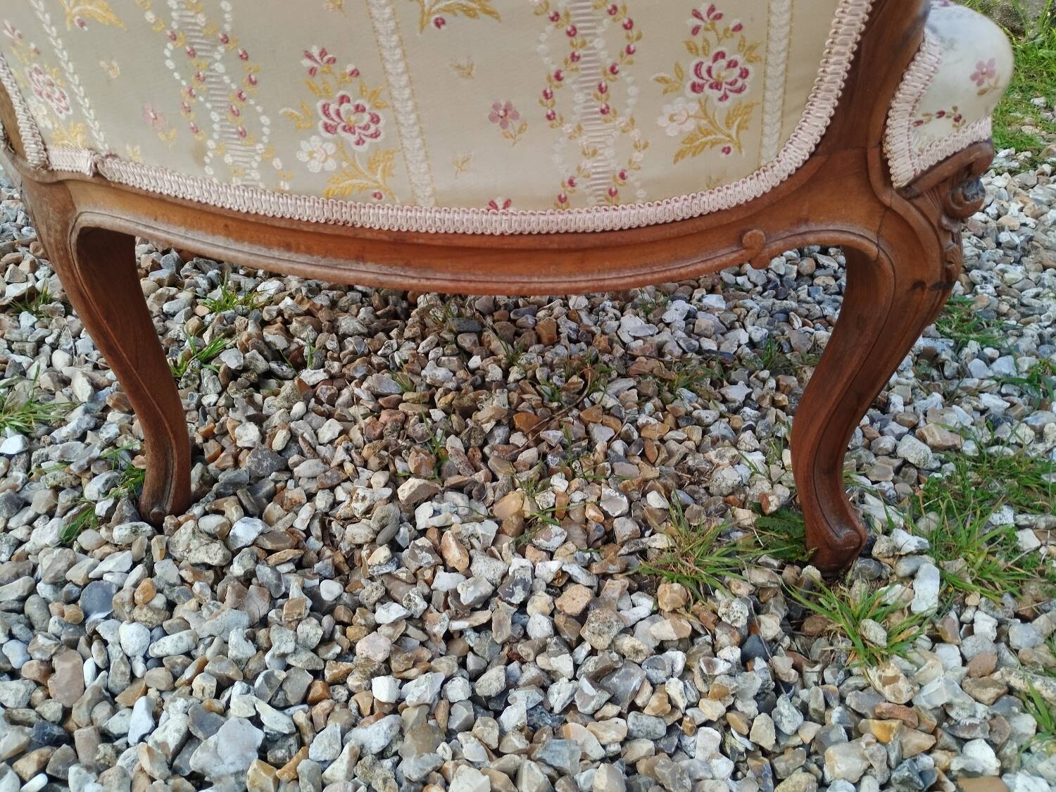 Paire de fauteuils anciens style louis xv