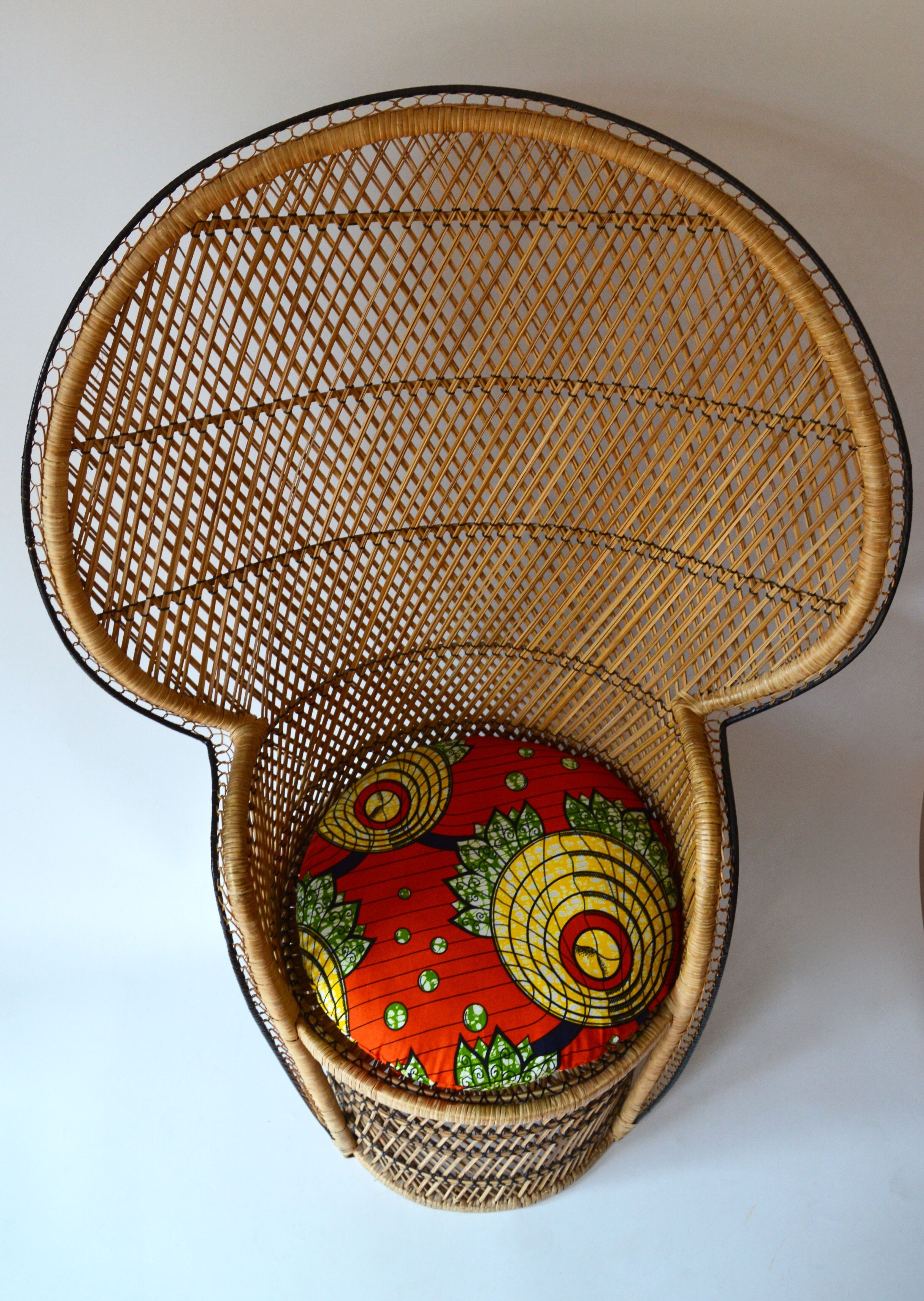 Chair Emmanuelle