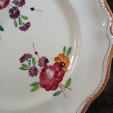 10 vintage Longchamp dinner plates