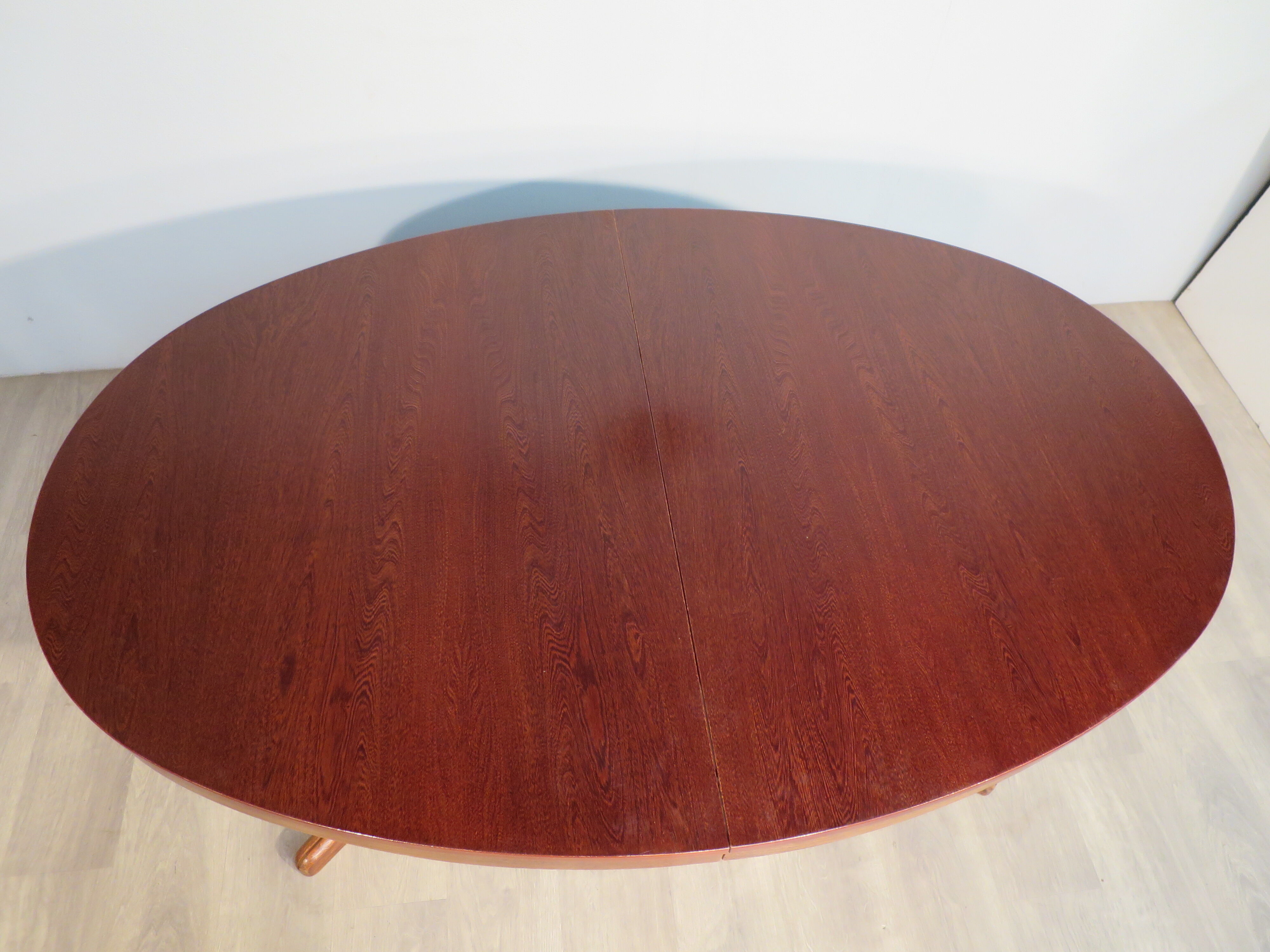 Table  Baumann