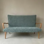 Banquette vintage scandinave rénovée 