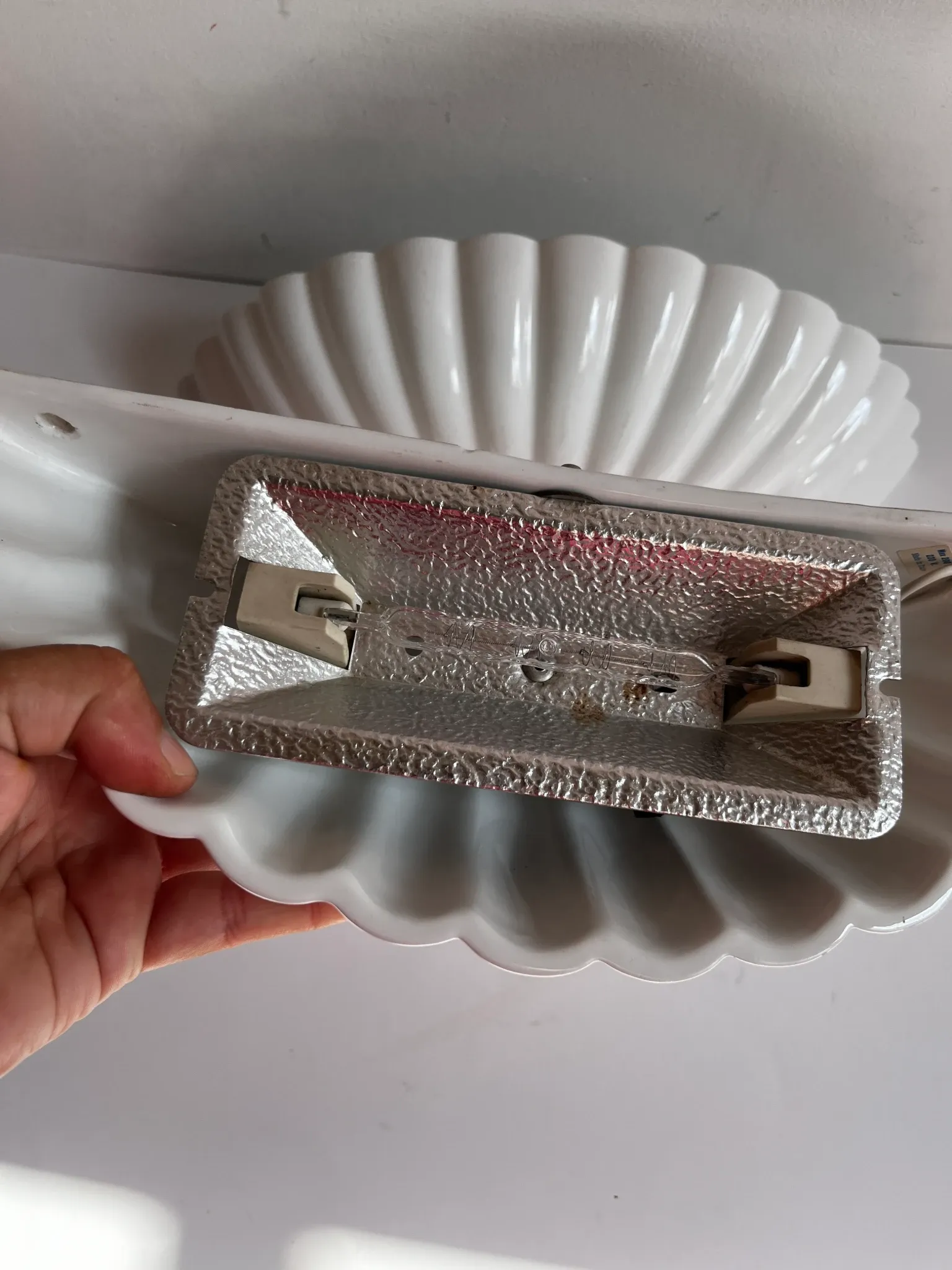 Shell-shaped ceramic wall light Italian
