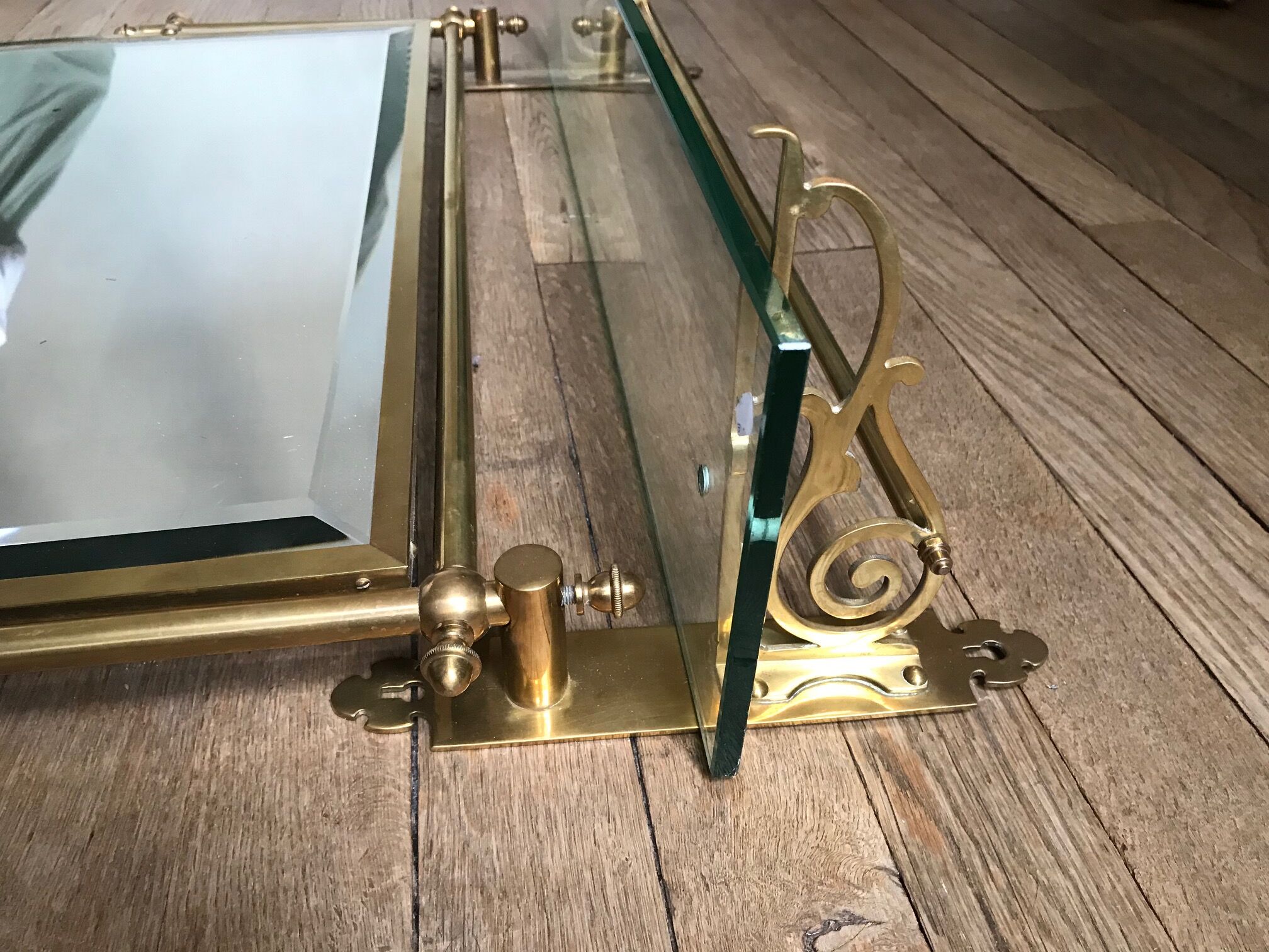 Miroir en laiton biseauté