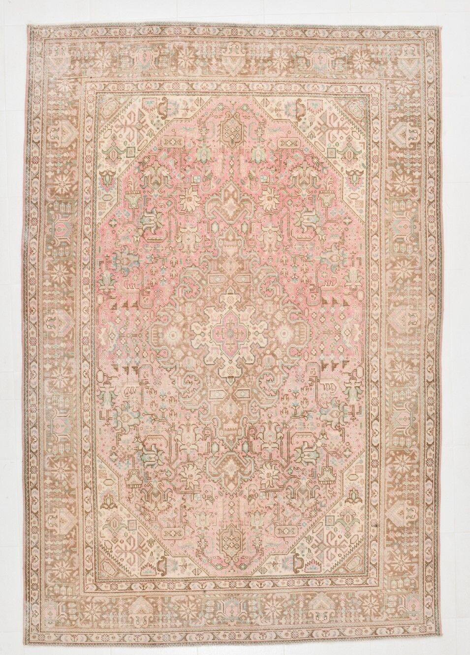 6x9 dusty pink wool persian rug 287x192cm