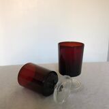 Lot of two clear red glasses