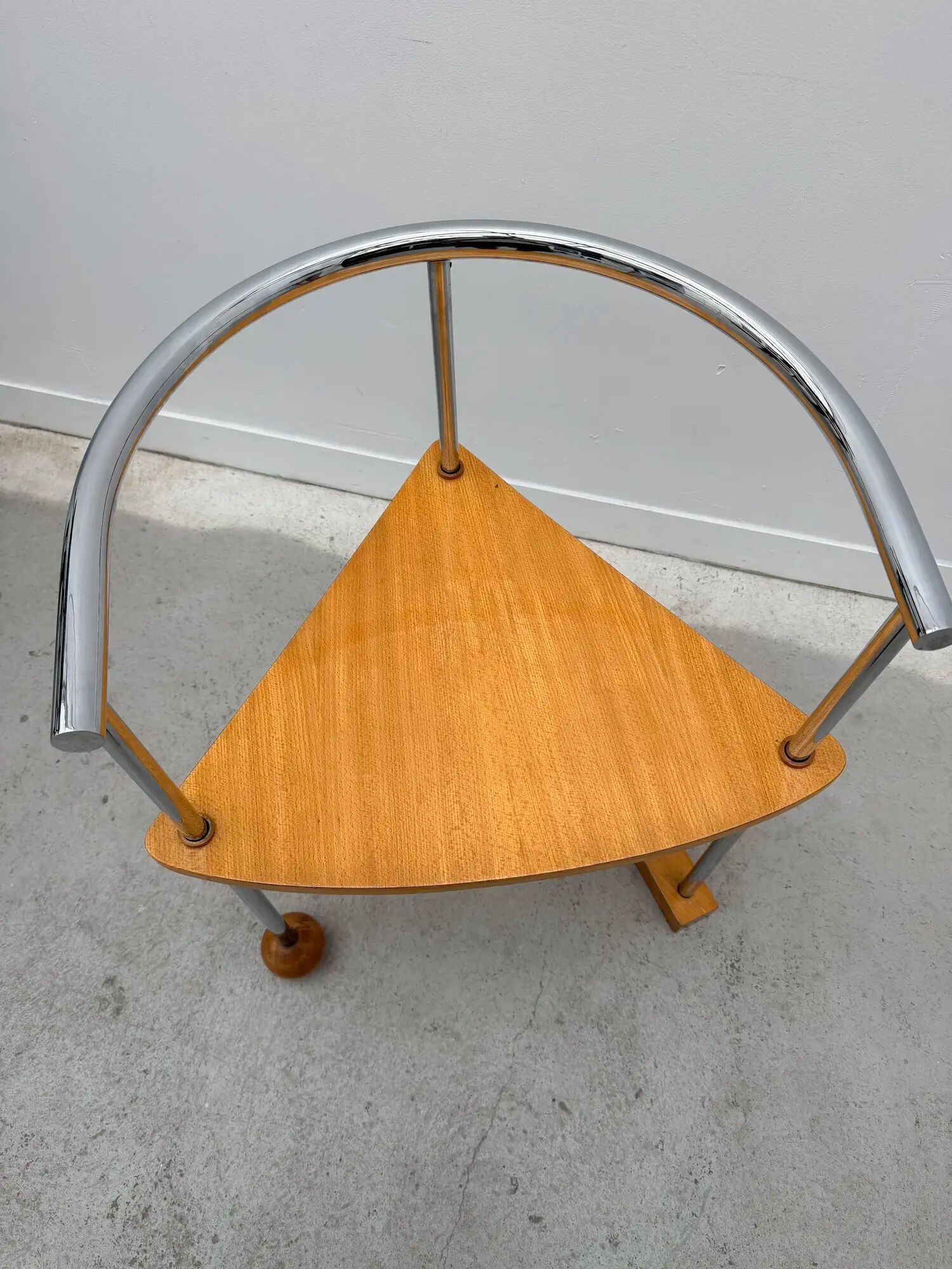 Postmodern chair in chrome and wood, 1980