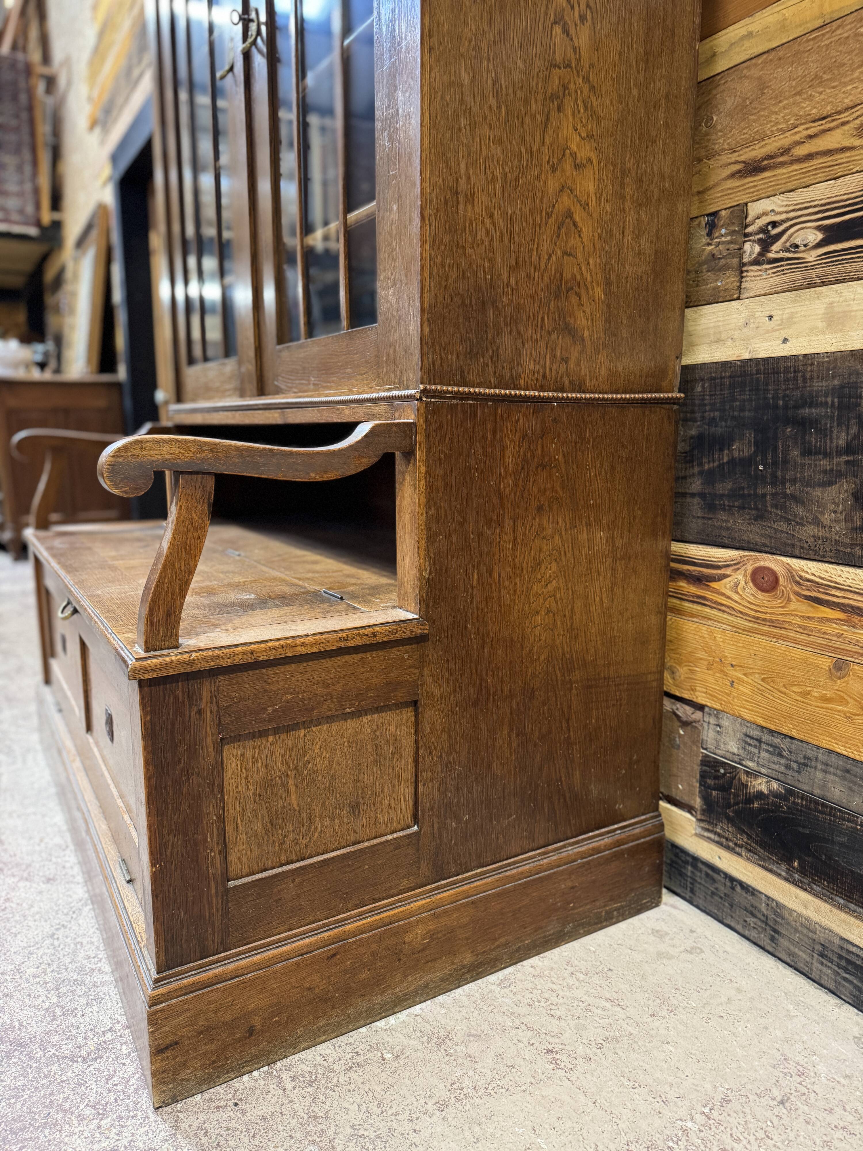 Entrance hall wardrobe in solid oak - 1930s