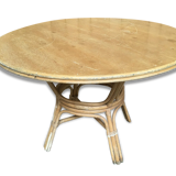 Round table rattan