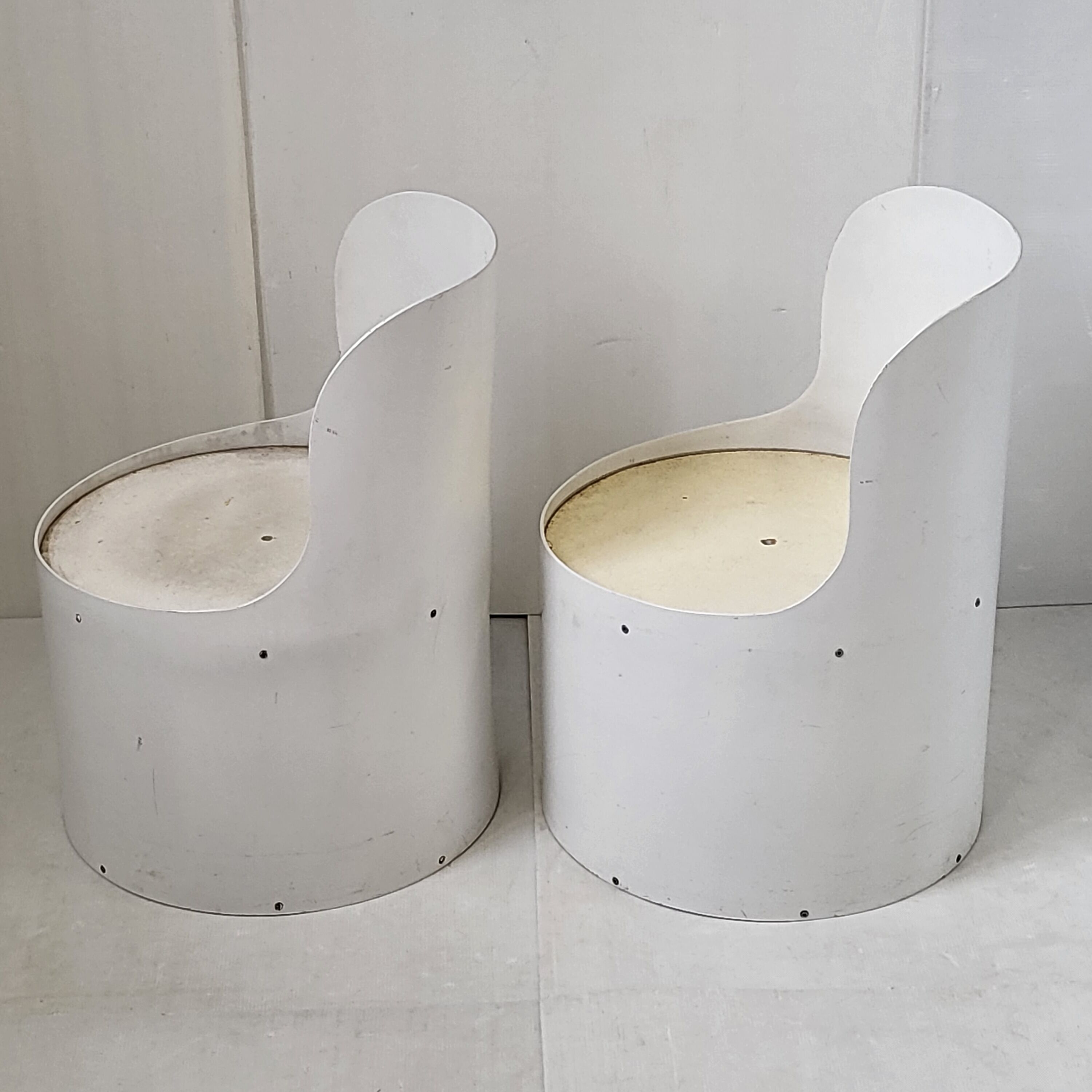 Paire de fauteuils Tomotom Bernard Holdaway 1970 space age